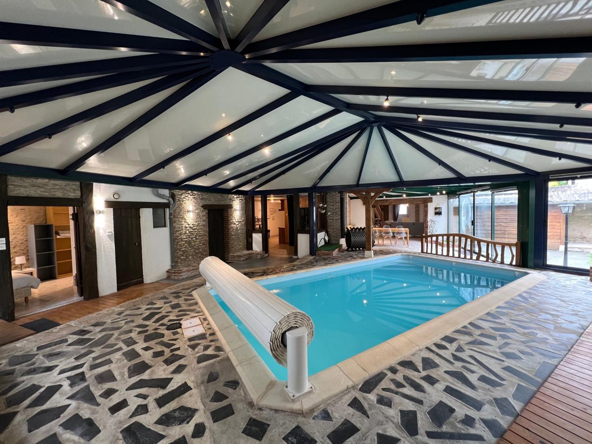 Rigolet Maison En Ville Avec Piscine Interieure Le Controis-en-Sologne Exterior photo